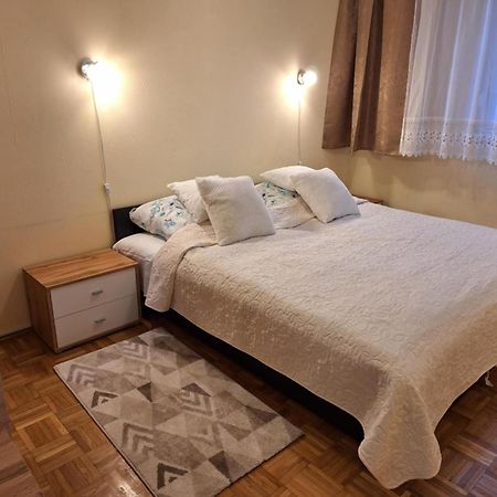 Gvadanyi Rezidencia Apartment บูดาเปสต์ ภายนอก รูปภาพ